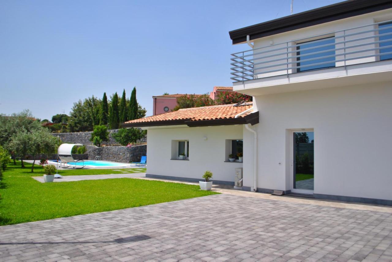 אסראלה Villa Dedalisa By Holidayngo מראה חיצוני תמונה