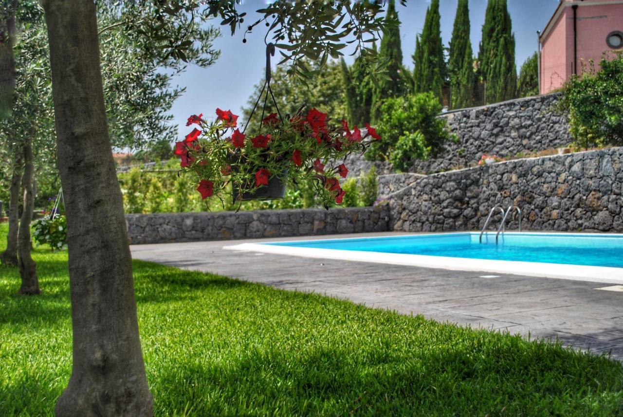 אסראלה Villa Dedalisa By Holidayngo מראה חיצוני תמונה