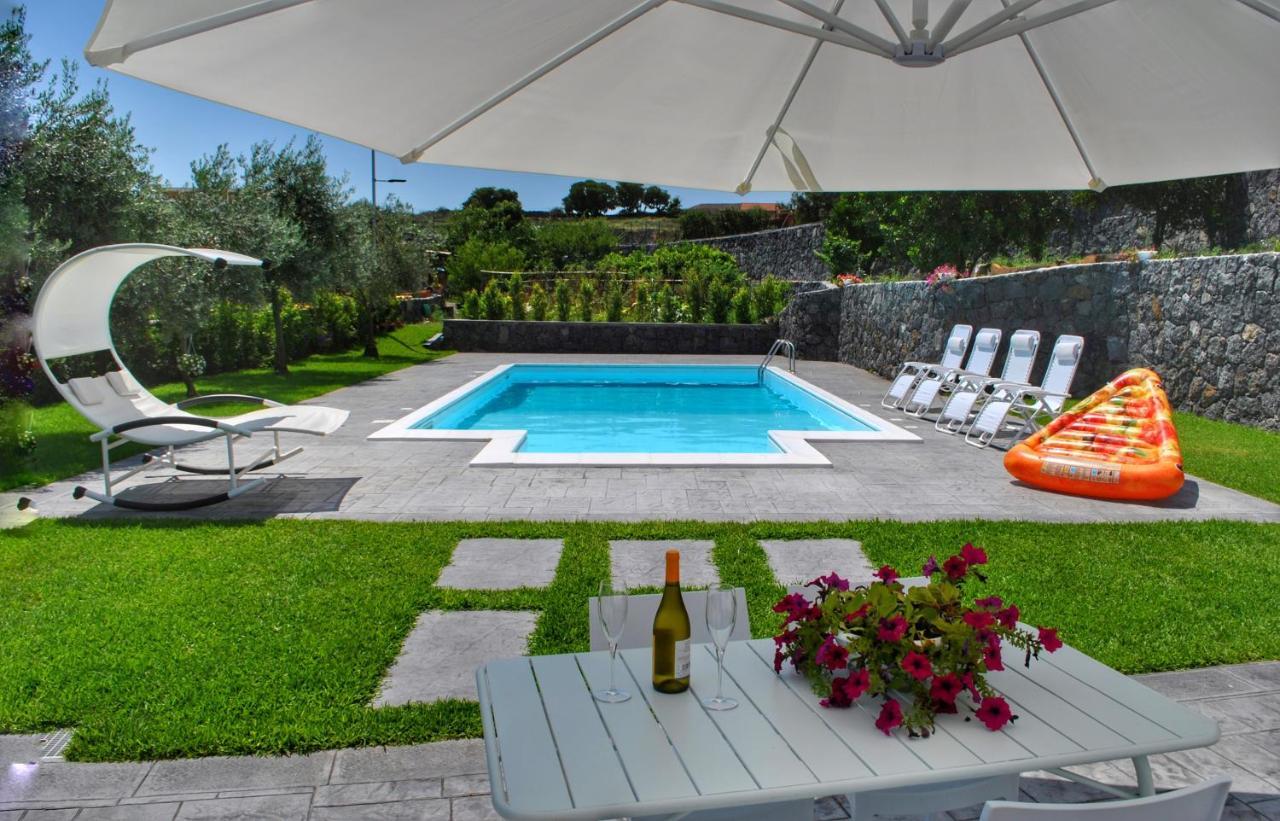 אסראלה Villa Dedalisa By Holidayngo מראה חיצוני תמונה