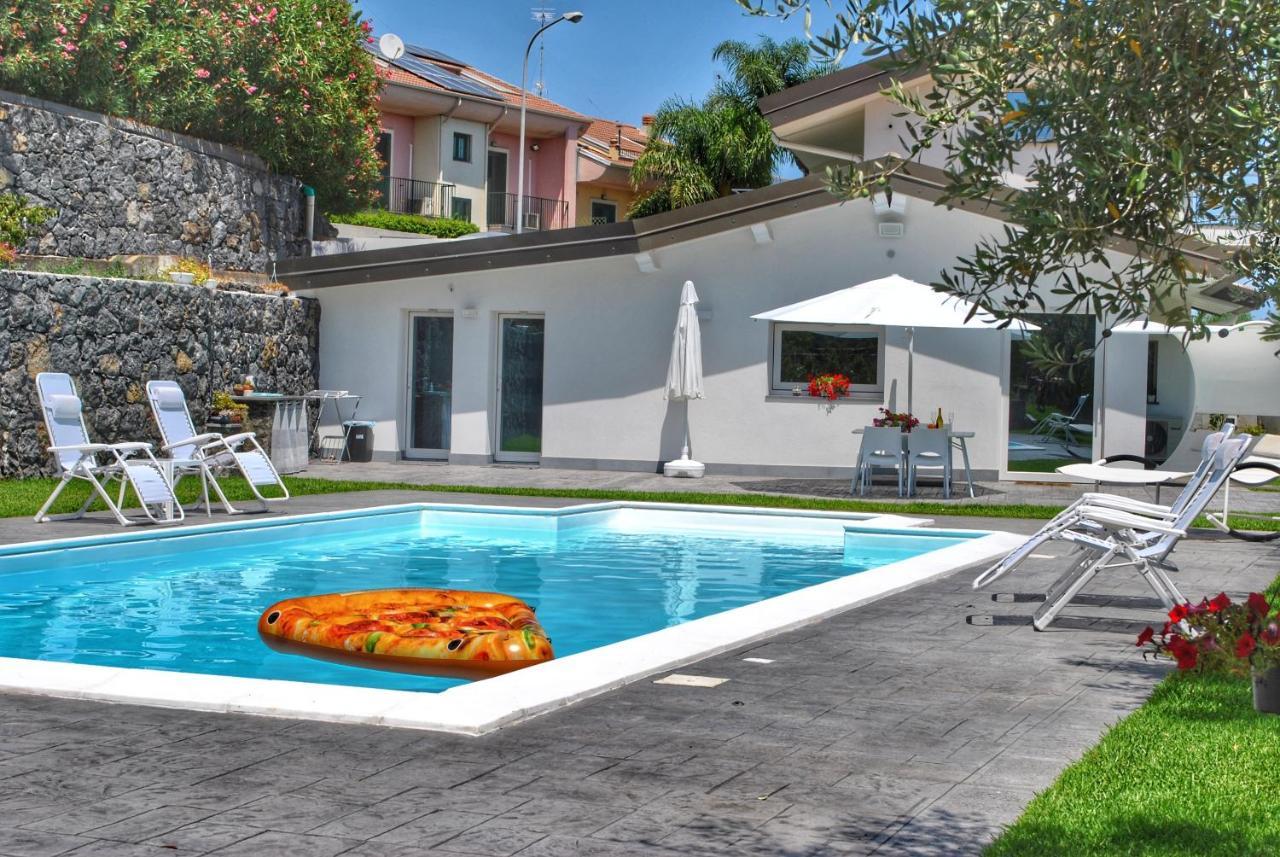אסראלה Villa Dedalisa By Holidayngo מראה חיצוני תמונה